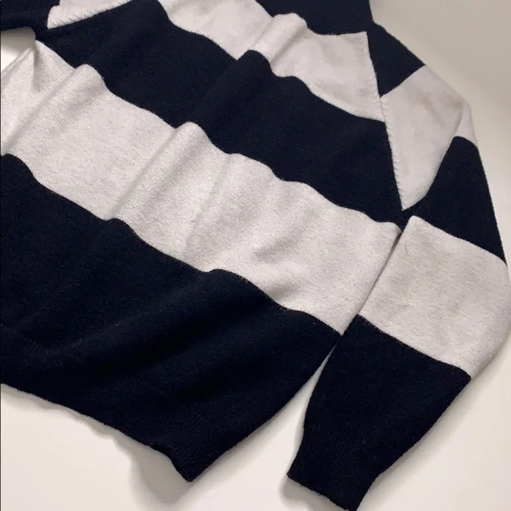 Black & White Stripe Cozy Soft Turtleneck Sweater unisex kids medium